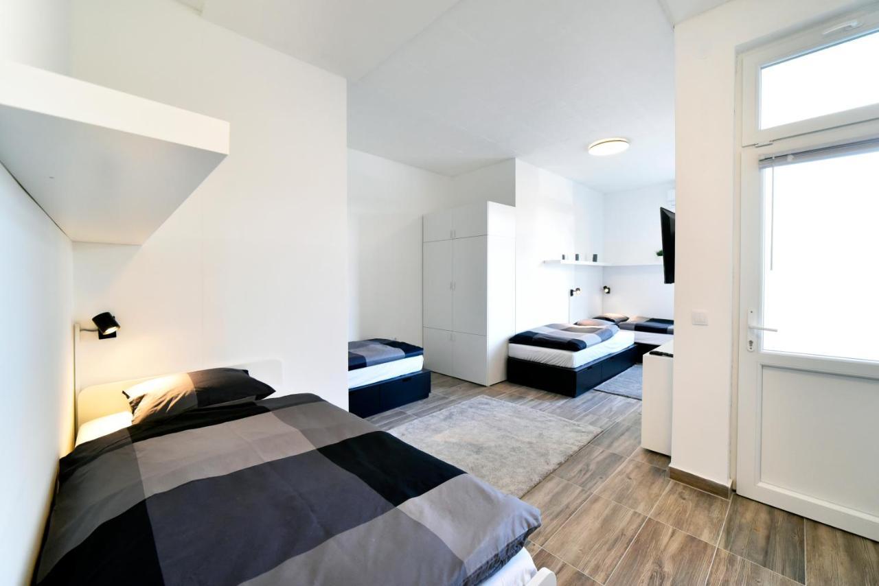Apartments Dubec Сесвете Экстерьер фото